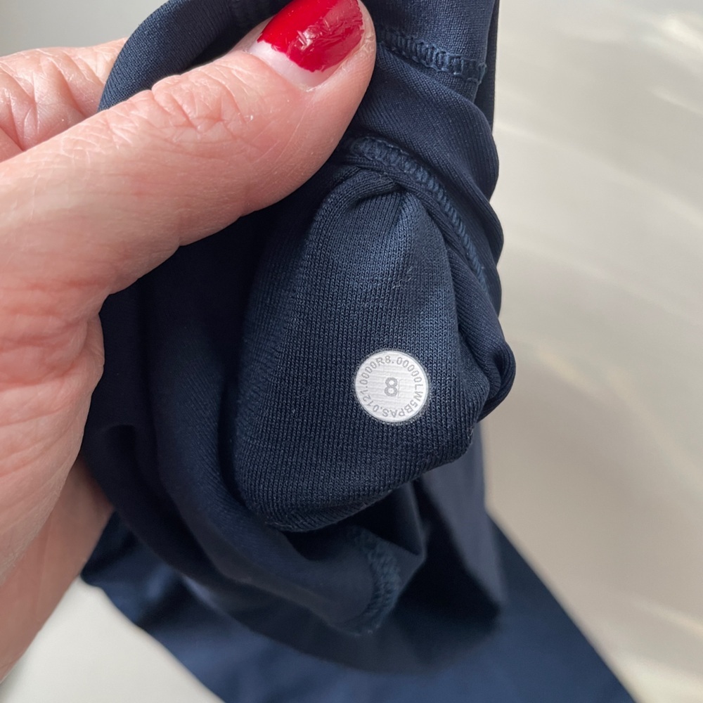 Lululemon I 8 - Picture 6 of 12